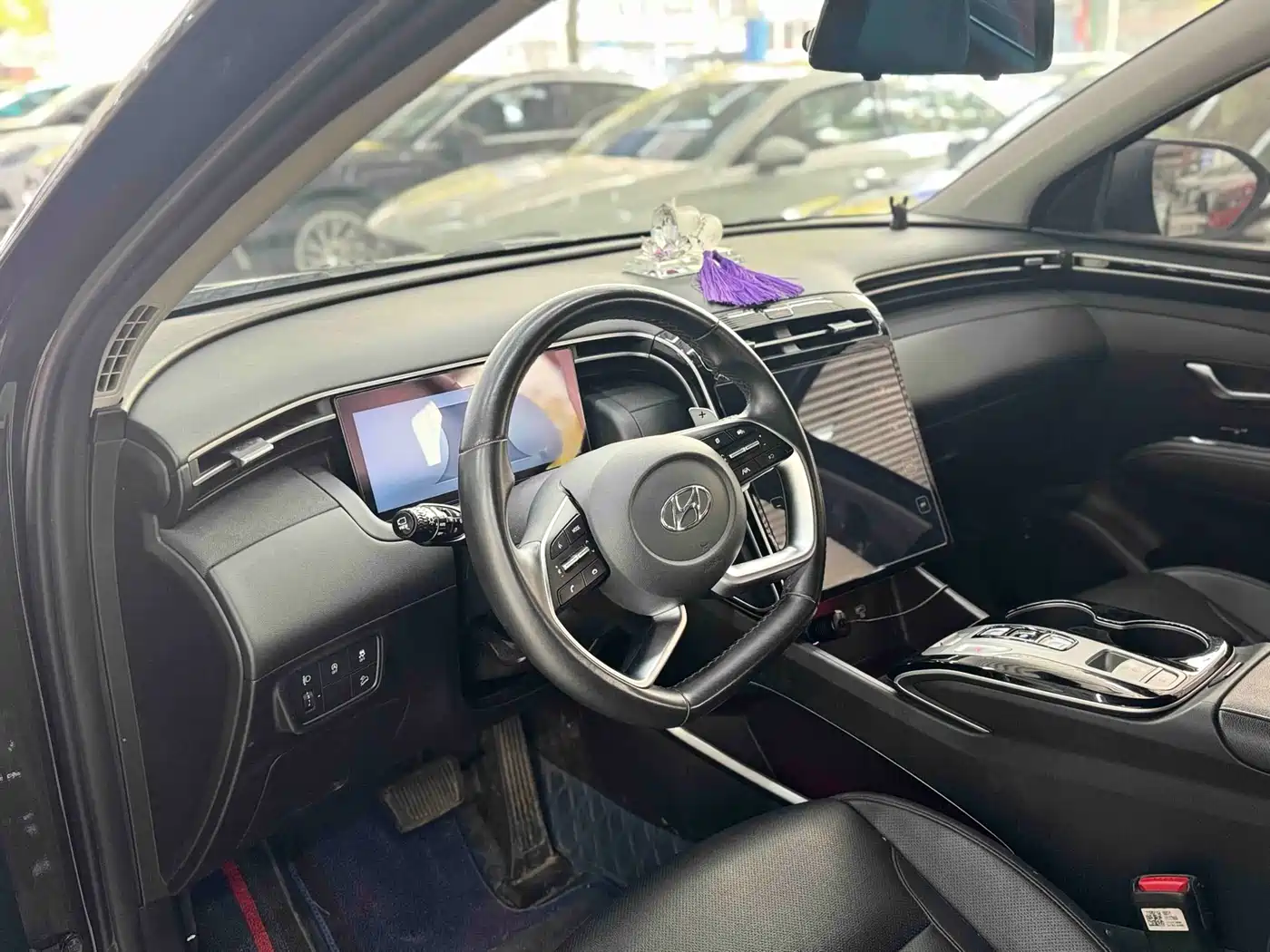 Hyundai Tucson 2021 Tucson L 1.5T DCT LUX Premium фото 6