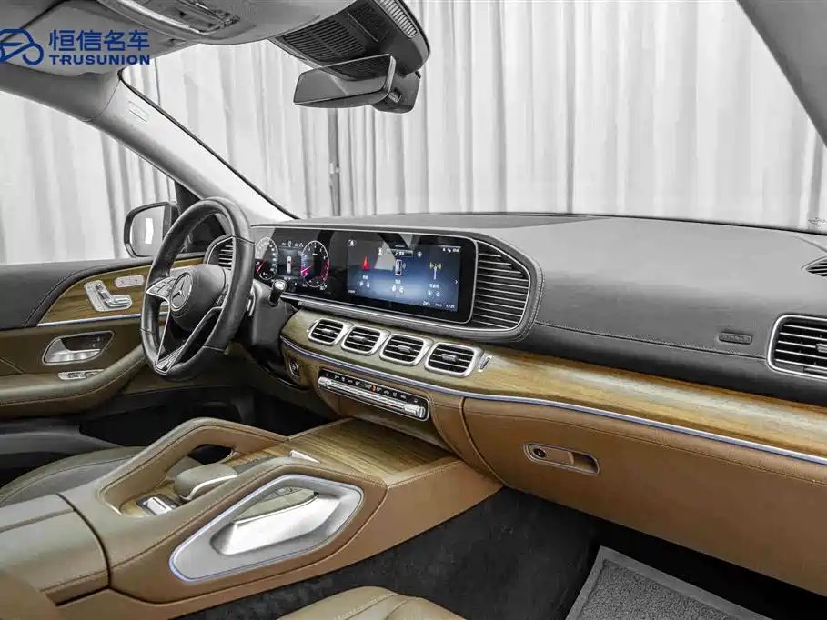 Mercedes-Benz GLE 2024 GLE 450 4MATIC Fashion фото 14
