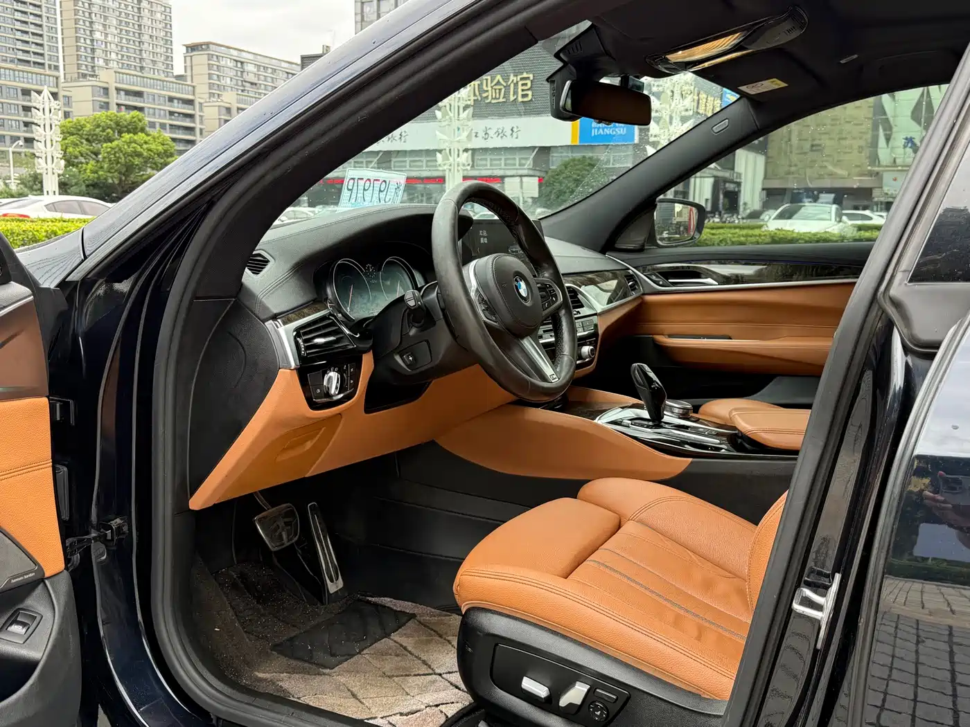 Фото 6 - BMW 6 Series GT