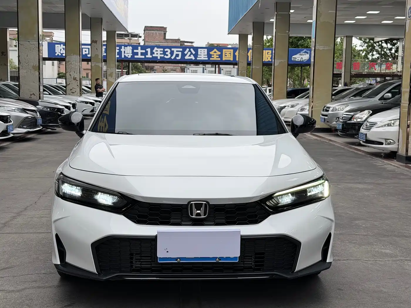 Honda Civic 2025 240TURBO CVT Smart Fun Pro фото 2