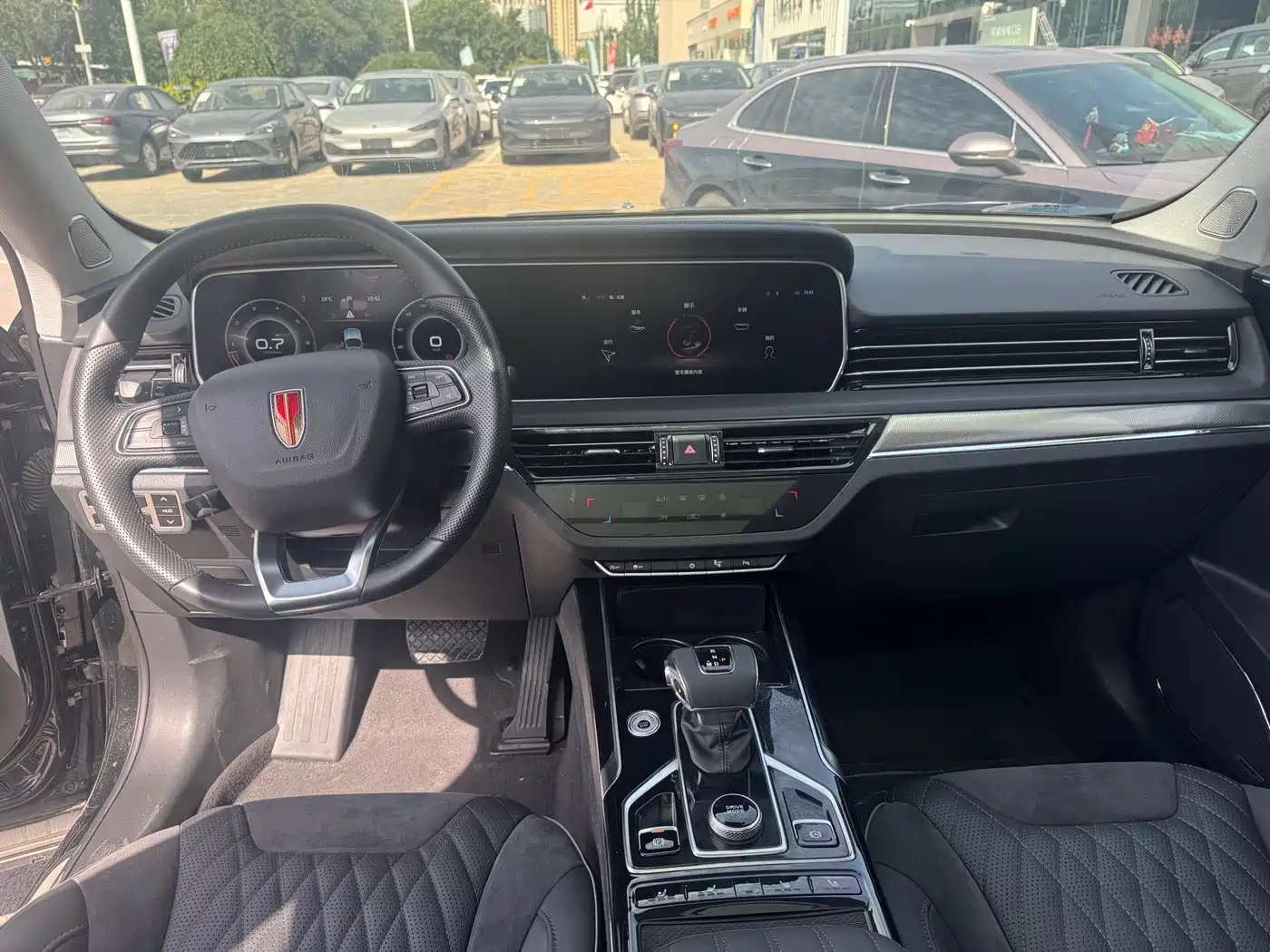Hongqi HS5 2023 2.0T AWD Flag Enjoy Pro Edition фото 12