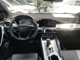 Фото 10 - Geely Coolray
