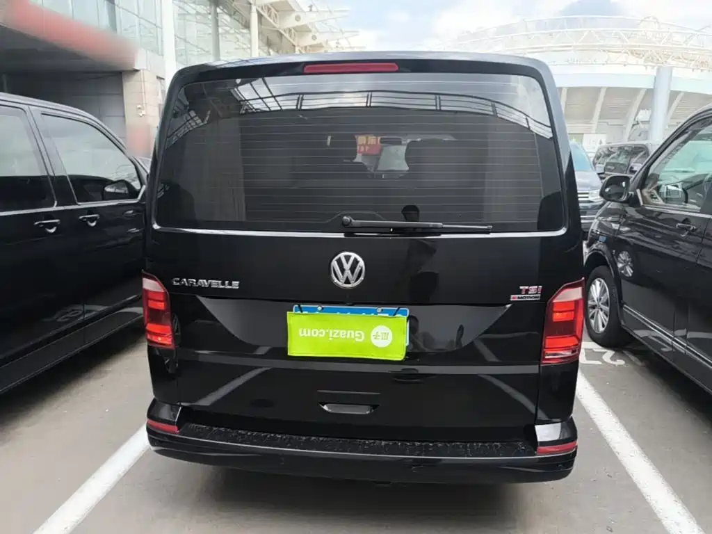 Volkswagen Caravelle 2018 2017 2.0TSI 4WD Comfort 7-Seater