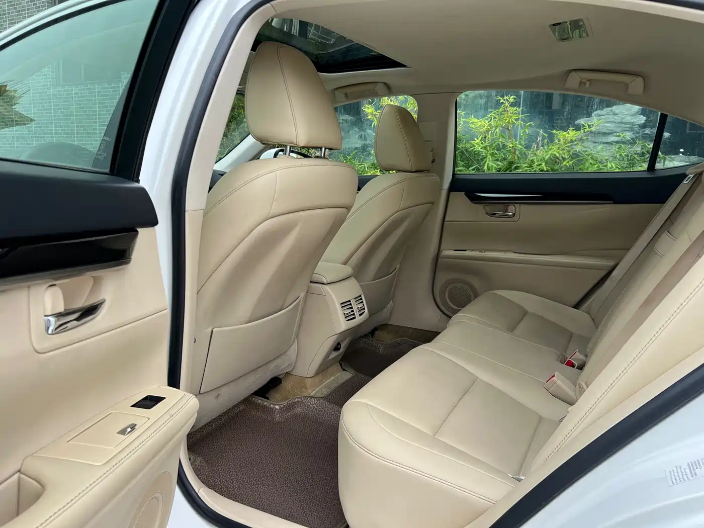 Lexus ES 2013 250 Elite Edition фото 11