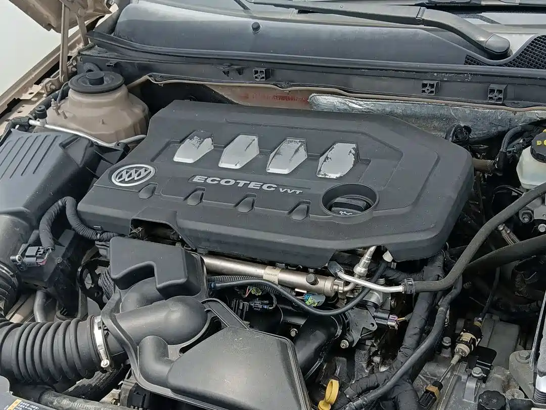 Buick Regal 2015 2.0L Leading Fashion Model фото 13