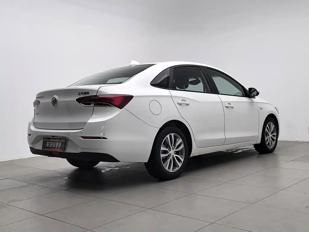 Фото 2 - Buick Excelle