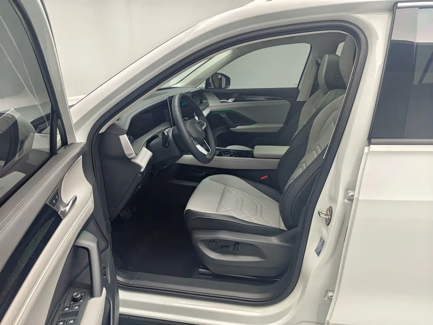 Volkswagen Tayron 2026 2026 Model Tayron L 300TSI 2WD Elite
