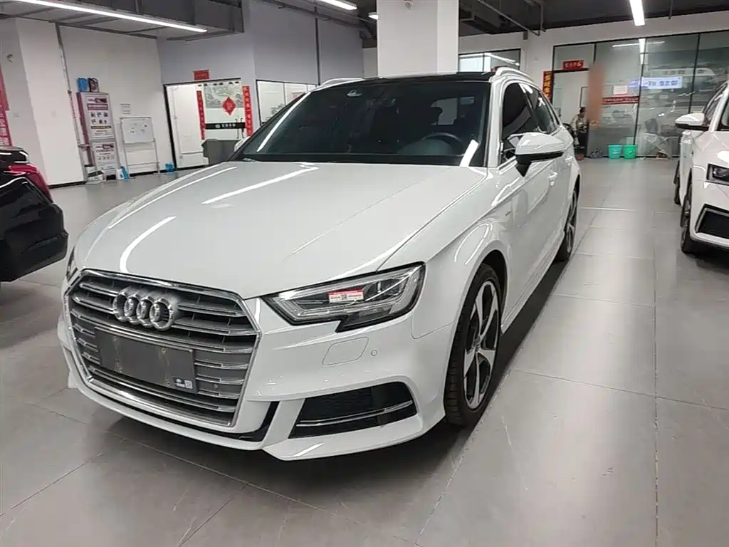 Audi A3 2020 Sportback 35 TFSI Sport (China V) фото 2
