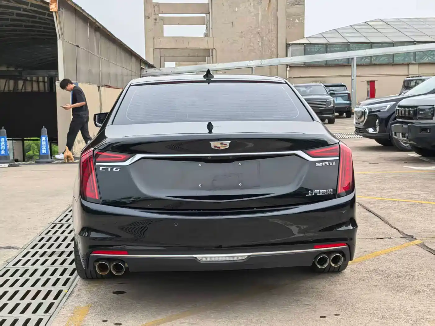 CADILLAC CT6