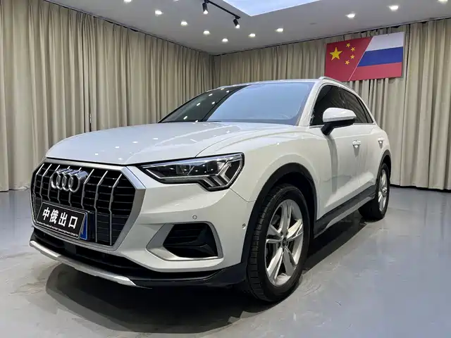 Audi Q3 35 TFSI, Stylish Elegant