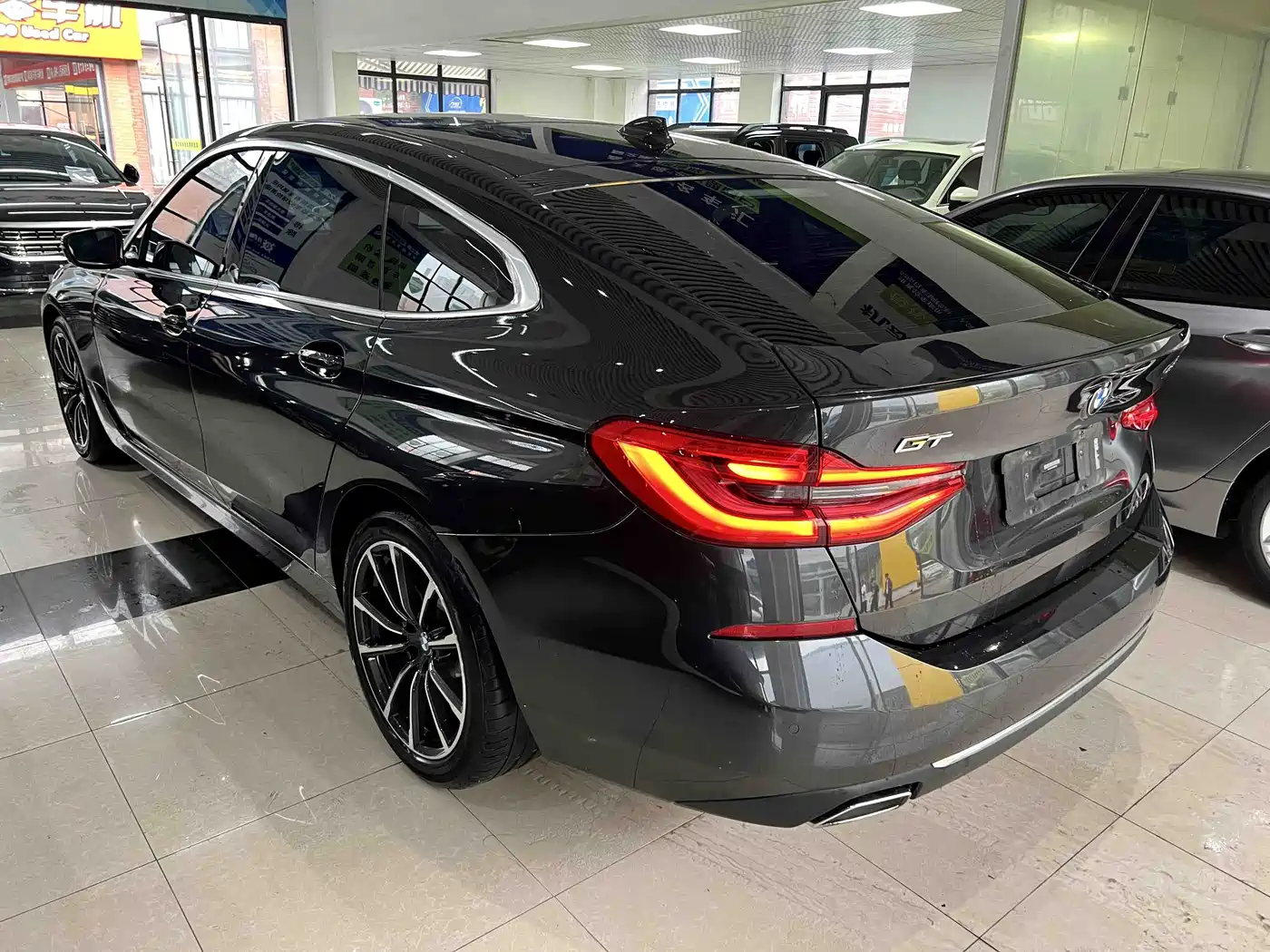 BMW 6 Series GT 2019 630i Luxury Design Package фото 12