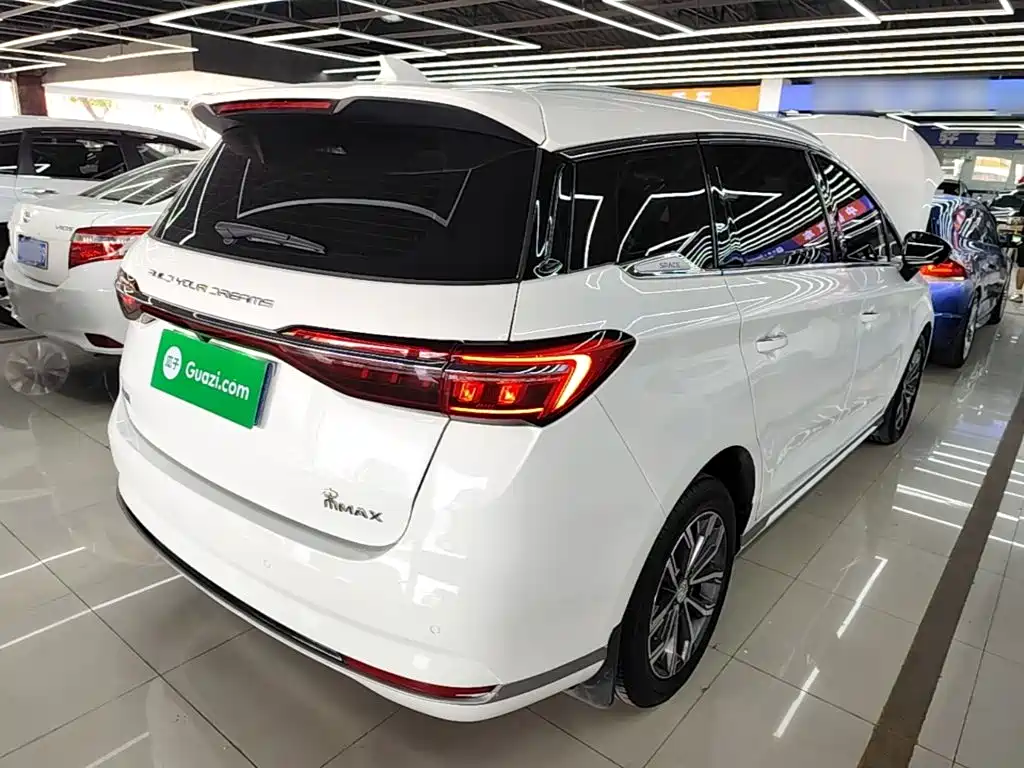 BYD Song MAX 2021 2021 Upgrade 1.5T Automatic Premium Edition 7-Seater