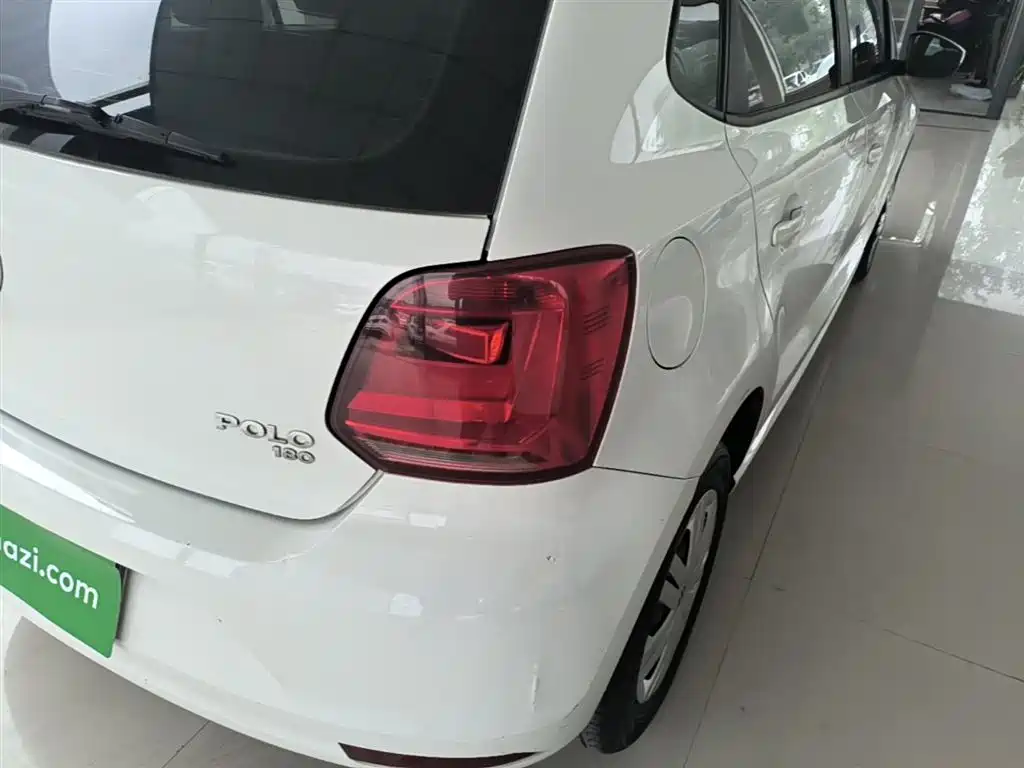 Volkswagen Polo 2018 1.5L Auto Safe Drive фото 8