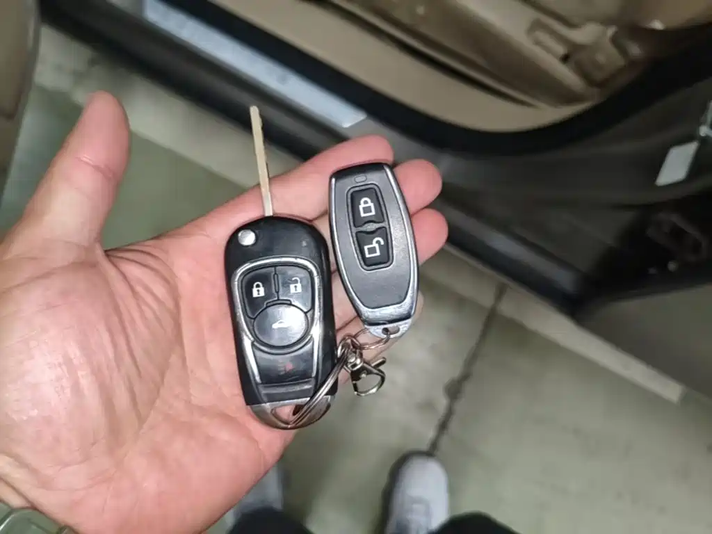 Roewe 950 2017 2012 2.0L Comfort Edition