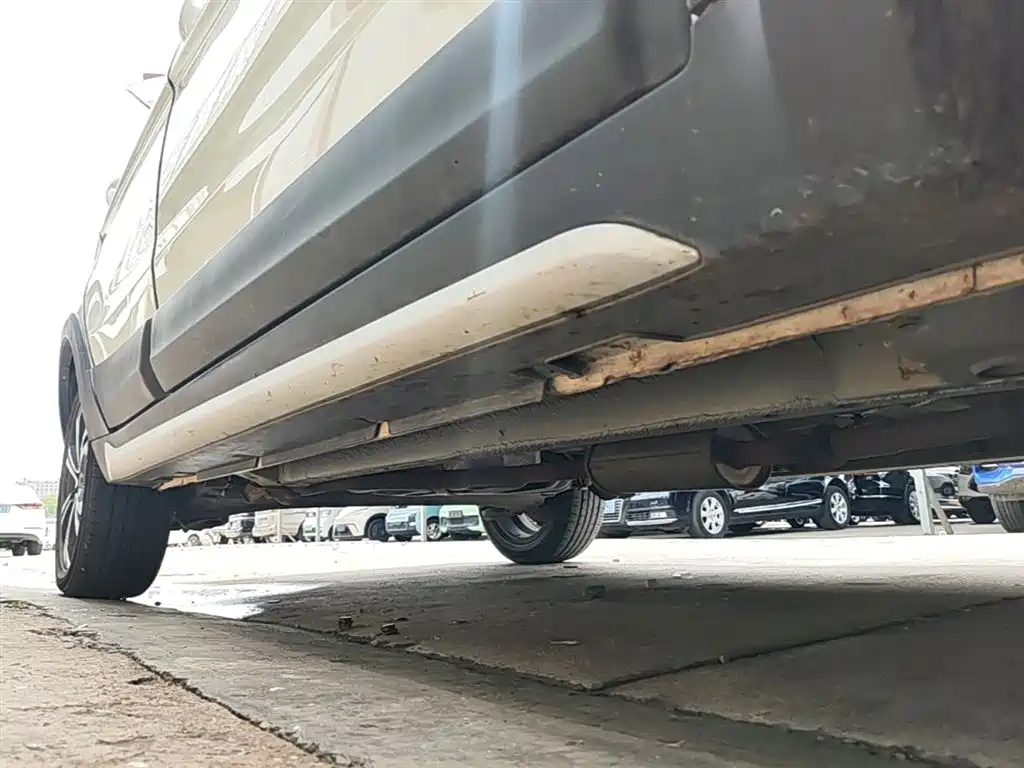 BAIC Senova X25 2017 2017 1.5L Auto Elite Navigation