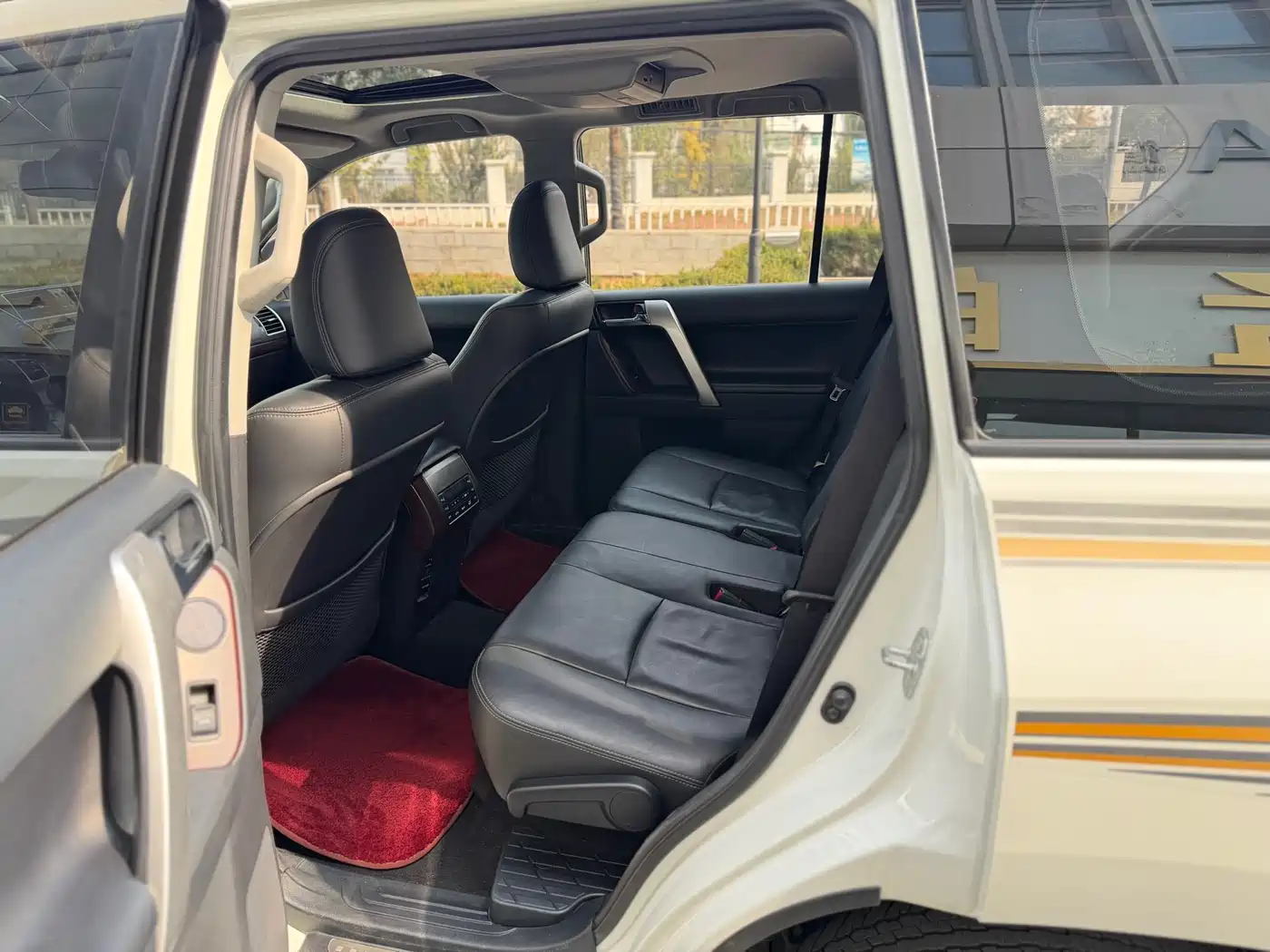 Toyota Prado 2016 3.5L Auto VX NAVI фото 10