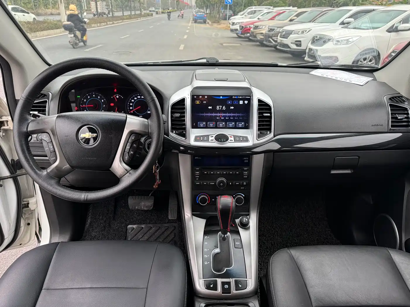 Chevrolet Captiva 2012 2.4L 4WD Flagship Edition 7-Seater фото 9