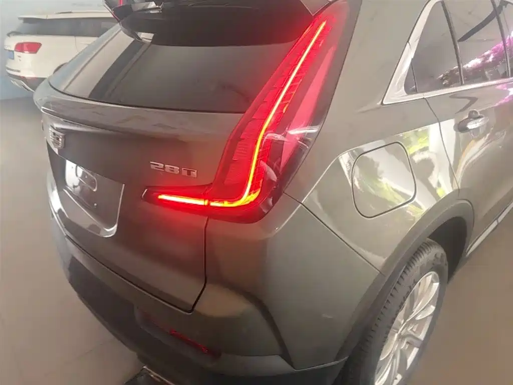 Cadillac XT4 2018 Model 28T 2WD Technology фото 8