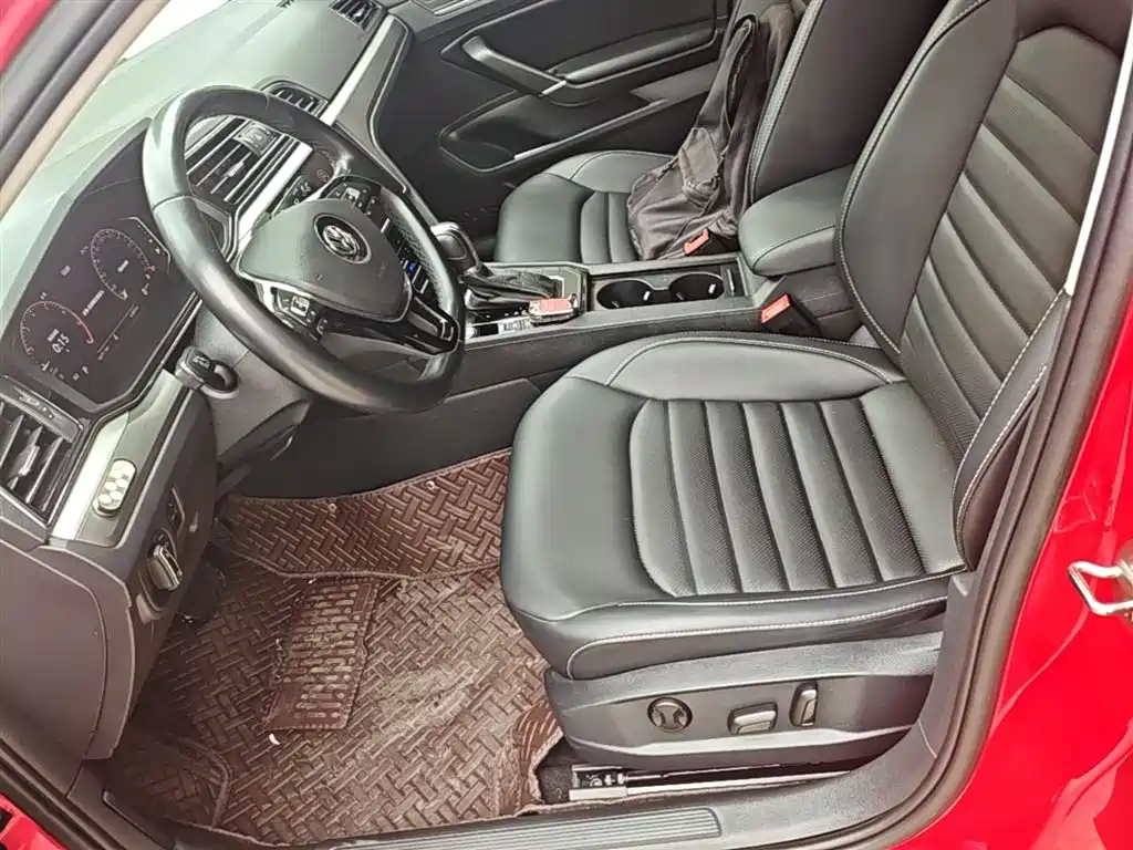 Volkswagen Lamando 2021 Facelift 280TSI DSG Comfort Edition фото 15