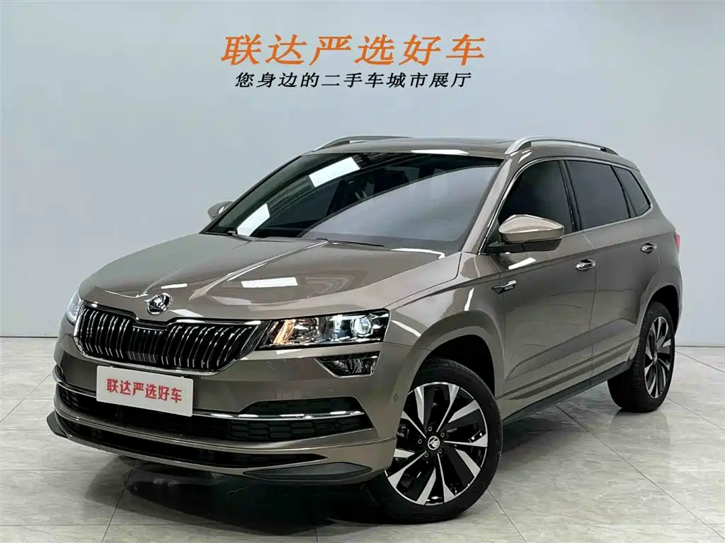 Škoda Karoq 2025 TSI280 Luxury Edition