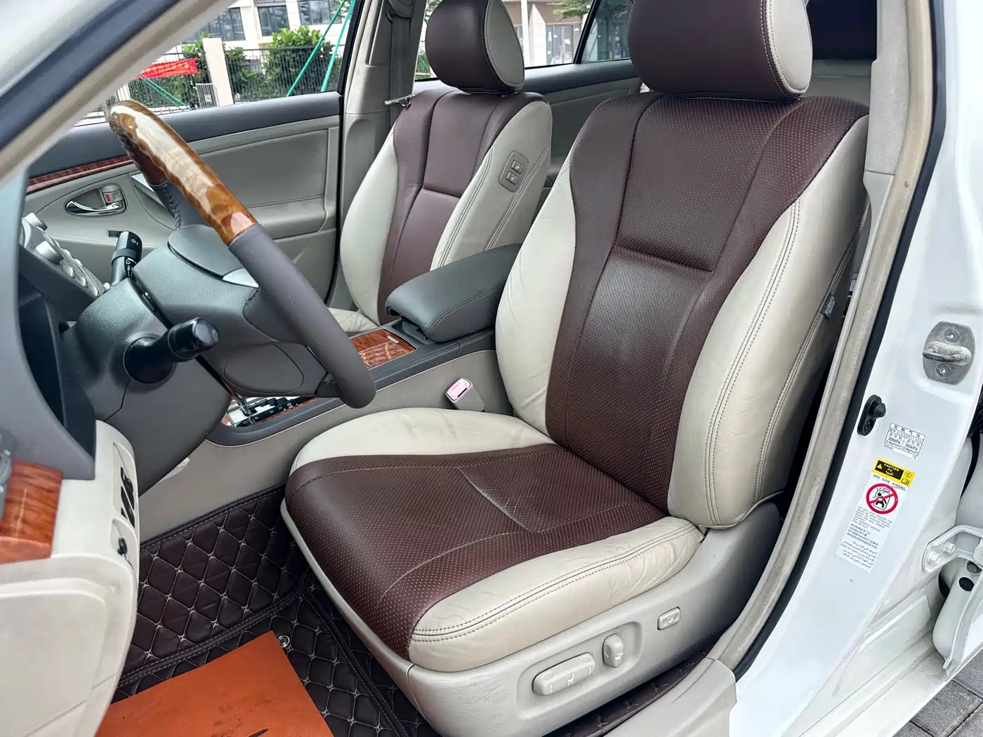 Toyota Camry 2007 240V Premium Edition фото 10