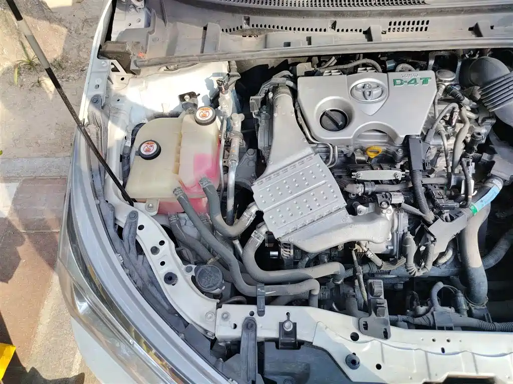 Toyota Corolla 2017 1.2T CVT GL фото 20