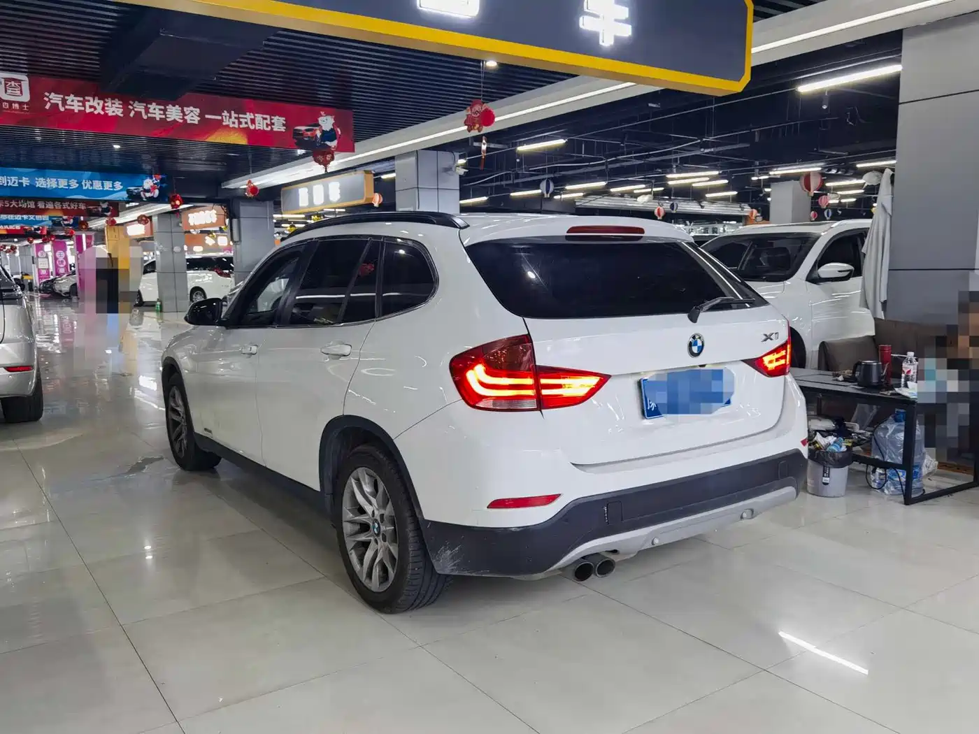 BMW X1 2015 Model sDrive18i Fashion Advanced Edition фото 4