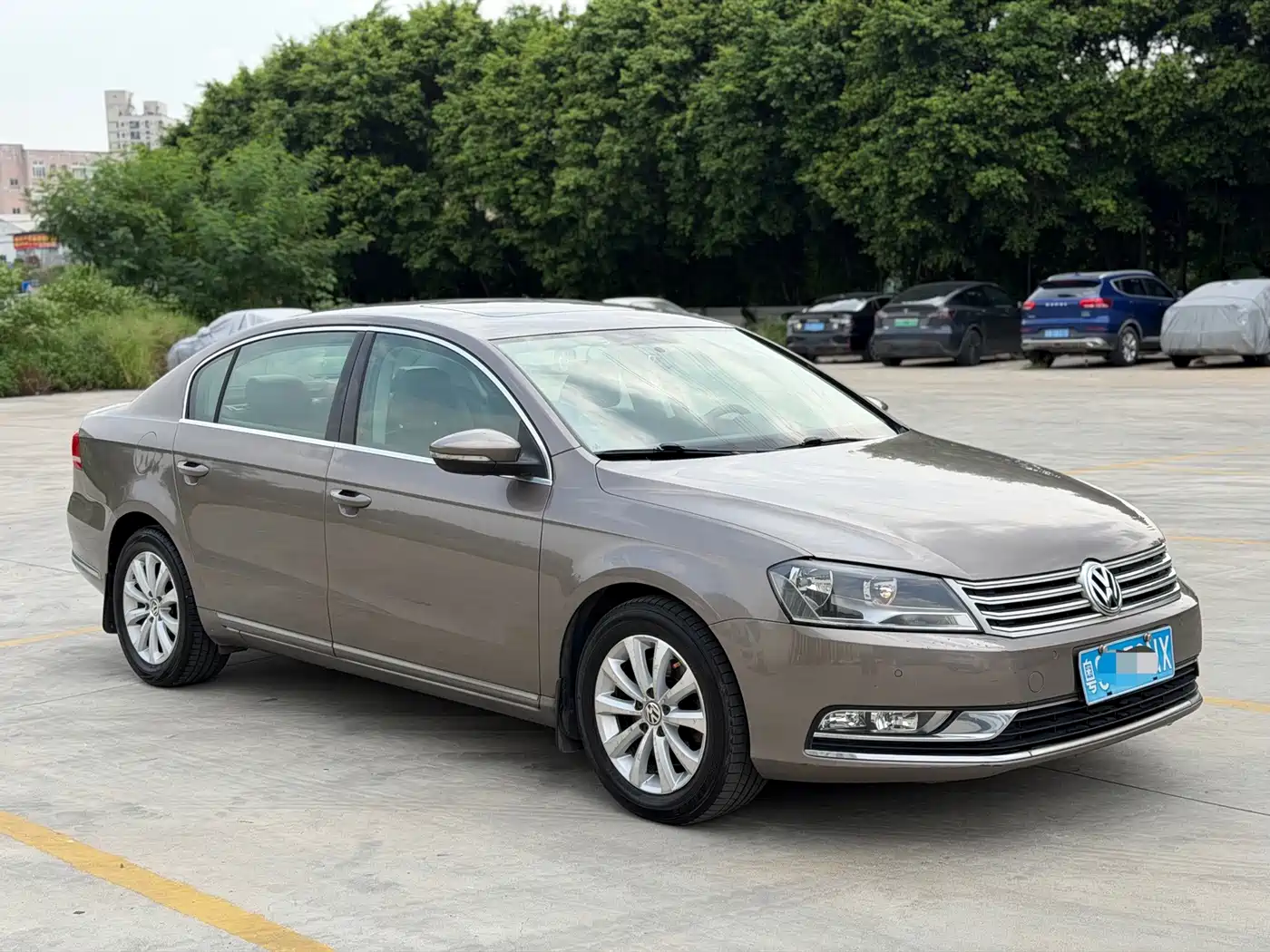 Фото 3 - Volkswagen Magotan