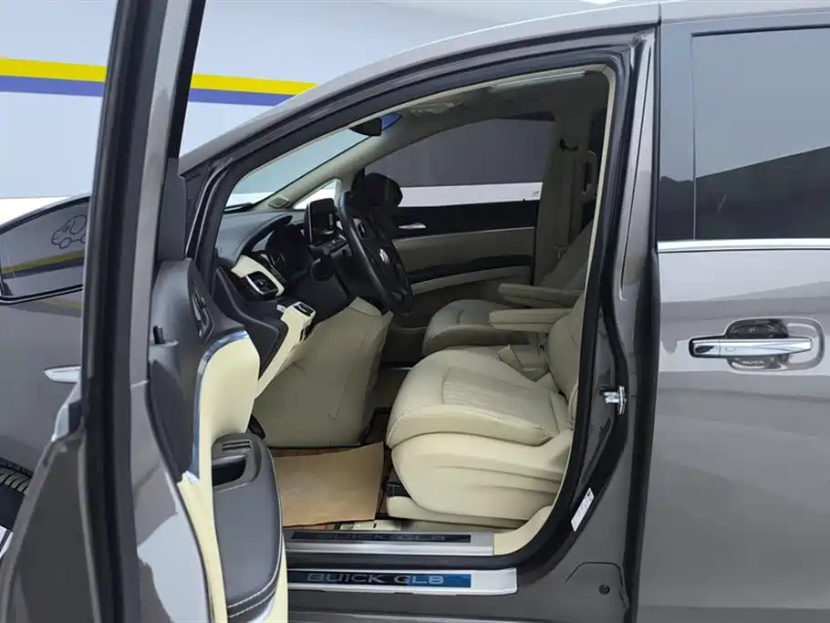 Buick GL8 2023 Land Business Class 652T Luxury фото 9
