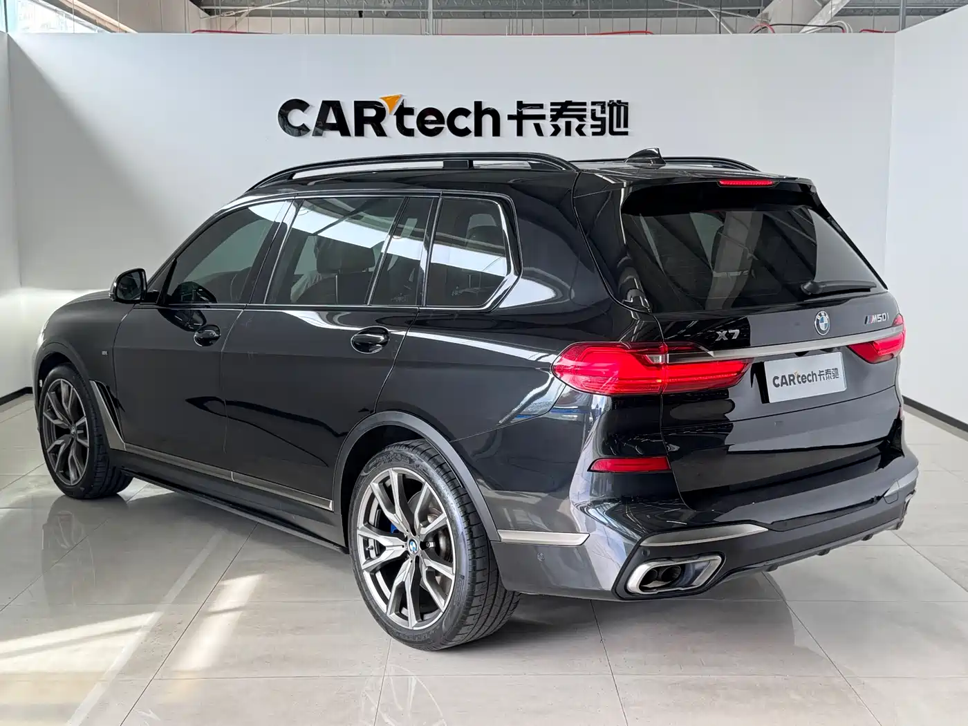 Фото 3 - BMW X7