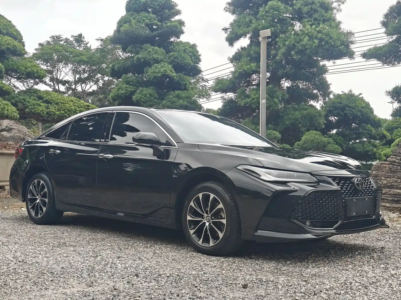 Toyota Avalon 2022 2.0L Luxury Edition фото 3