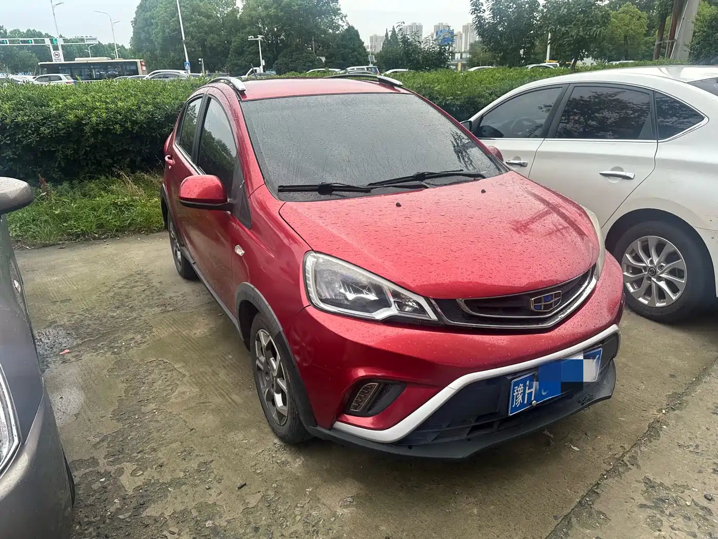 Geely Yuanjing X1 2018 2017 1.3L Auto Fun Edition