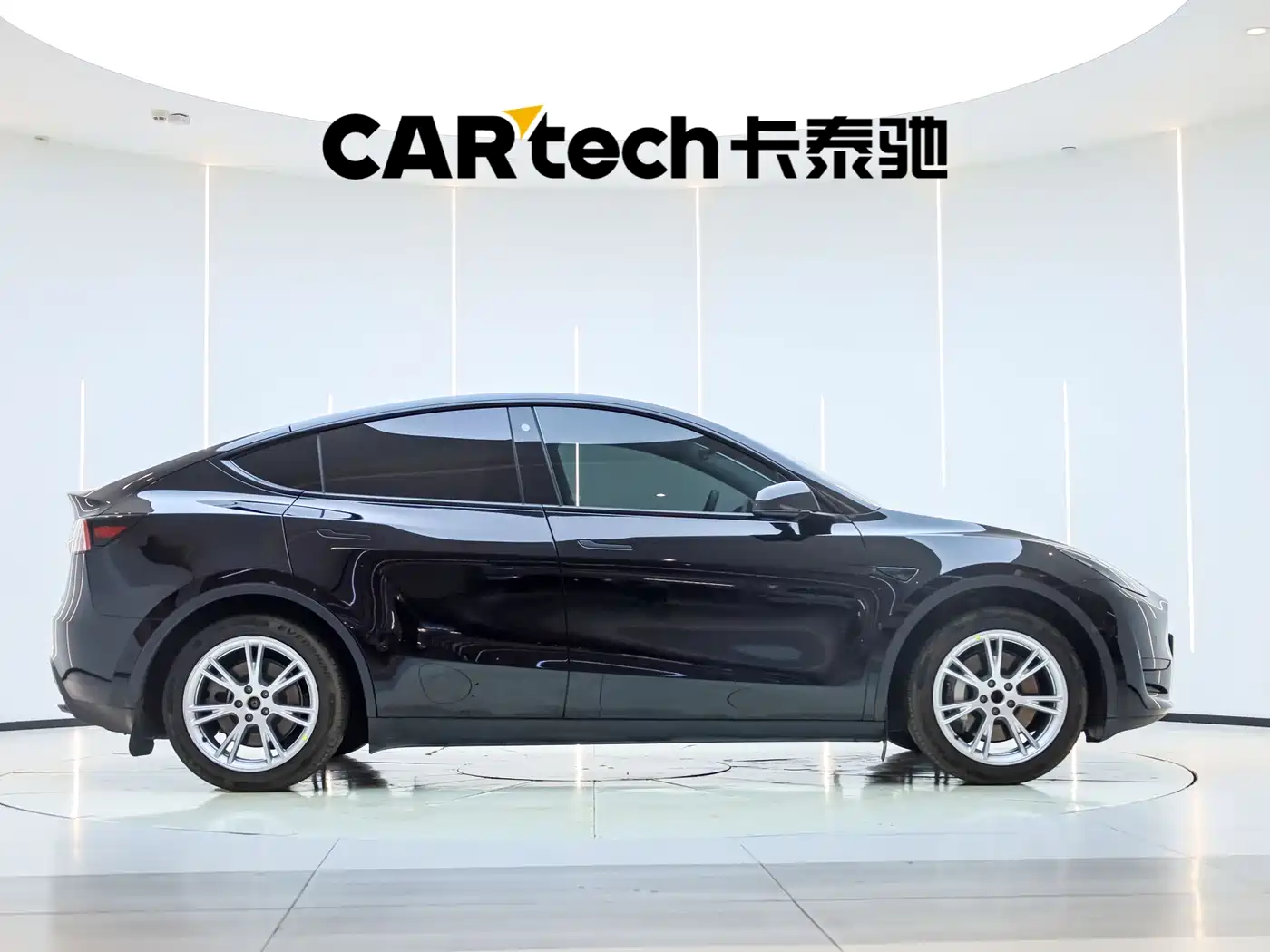 Tesla Model Y 2022 Facelift Rear-Wheel Drive Version