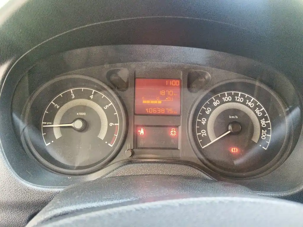 Peugeot 301 2014 2014 1.6L Manual Comfort Edition