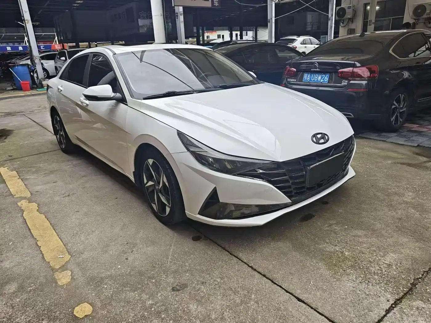 Hyundai Elantra 2021 1.5L CVT GLS Leading Edition фото 3