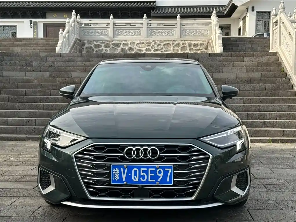 Audi A3 2022 Sportback 35 TFSI Style Elegance фото 2