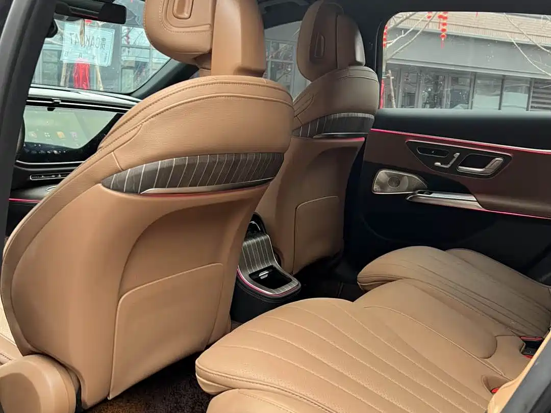 Mercedes-Benz E-Class 2025 E 300 L Luxury фото 5