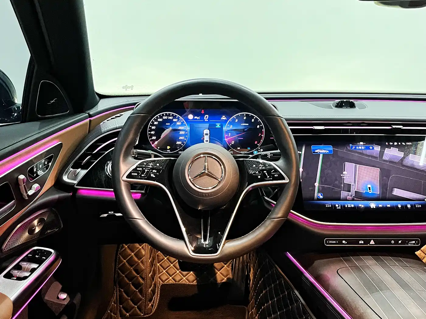 Mercedes-Benz E-Class 2024 Model E 300 L Luxury фото 11