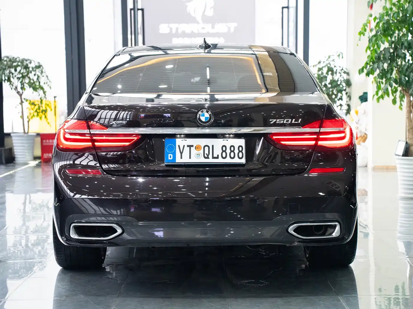 BMW 7 Series 2018 750Li xDrive M Sport Package фото 6