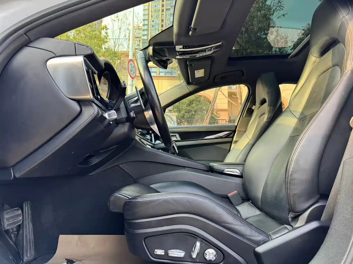 Porsche Panamera 2017 Panamera 3.0T фото 11