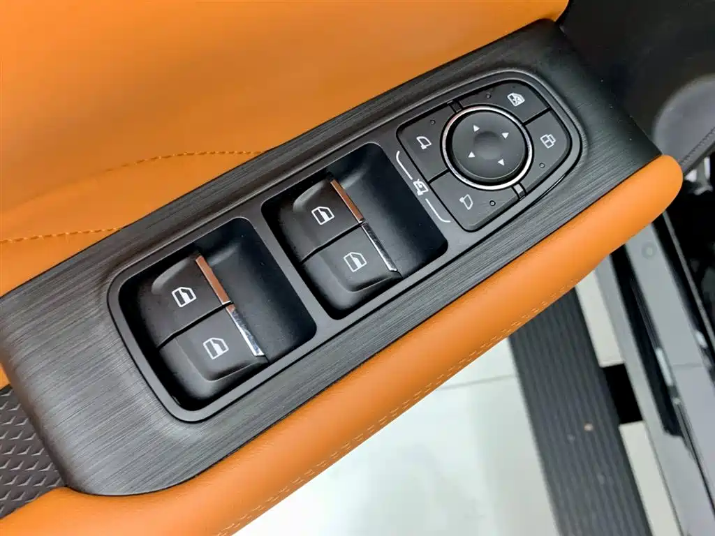 Haval H9 2024 2.4T Diesel AWD Extreme Edition фото 29