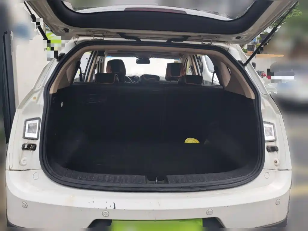 Baojun 560 2015 2015 1.8L Manual Luxury