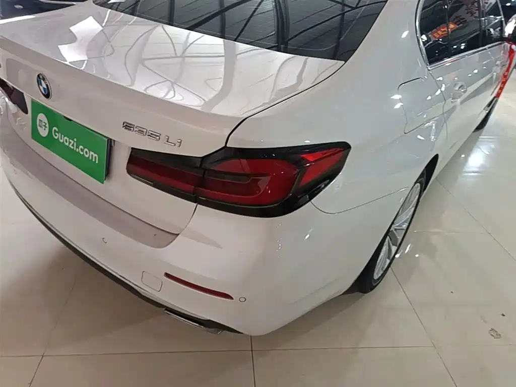 BMW 5 Series 2022 Model Second Facelift 525Li Luxury Package фото 8