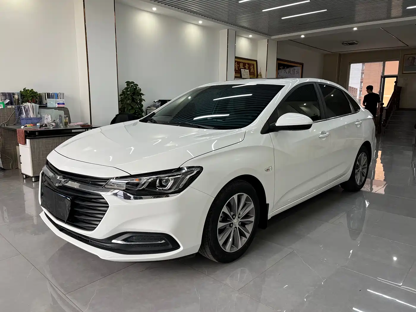 CHEVROLET CRUZE