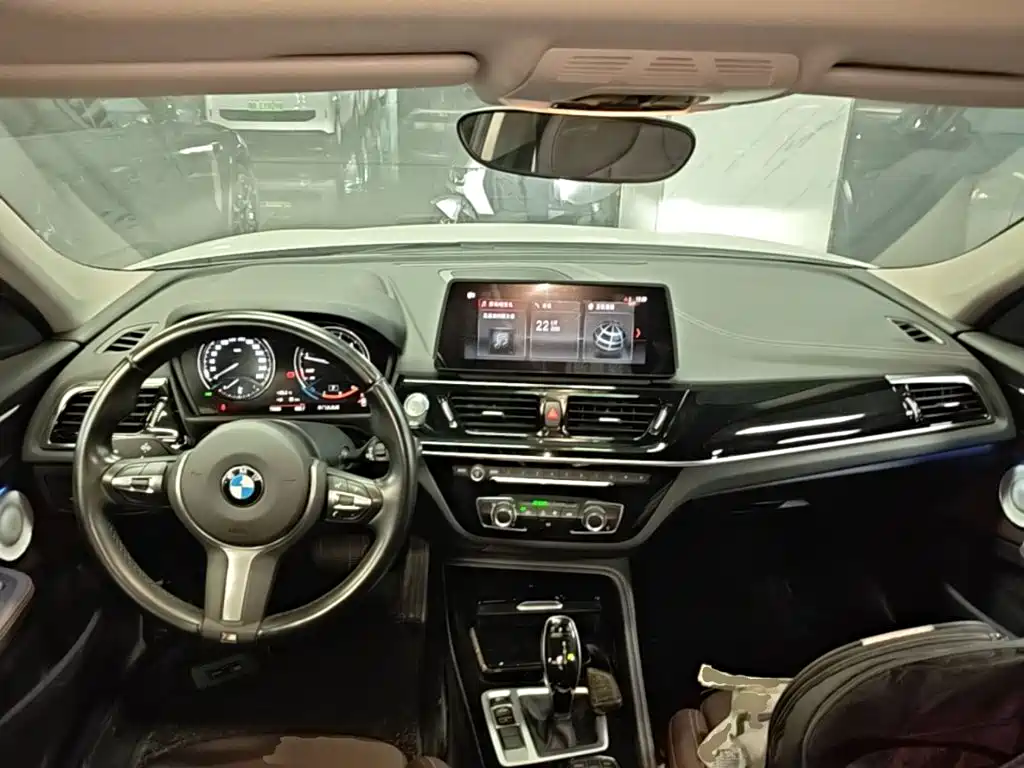 Фото 10 - BMW 1 Series