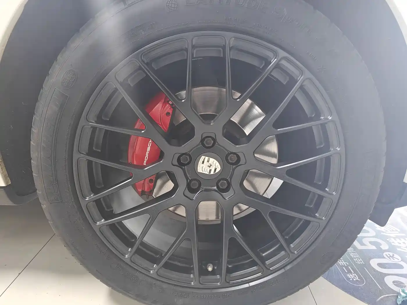 Porsche Macan 2018 Macan 2.0T фото 13