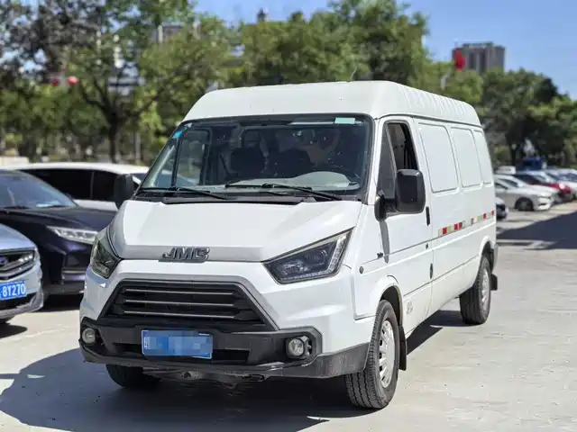  Jiangling Tesun 2017 2.8T Commercial Short Wheelbase Medium Roof 3-seat JX493