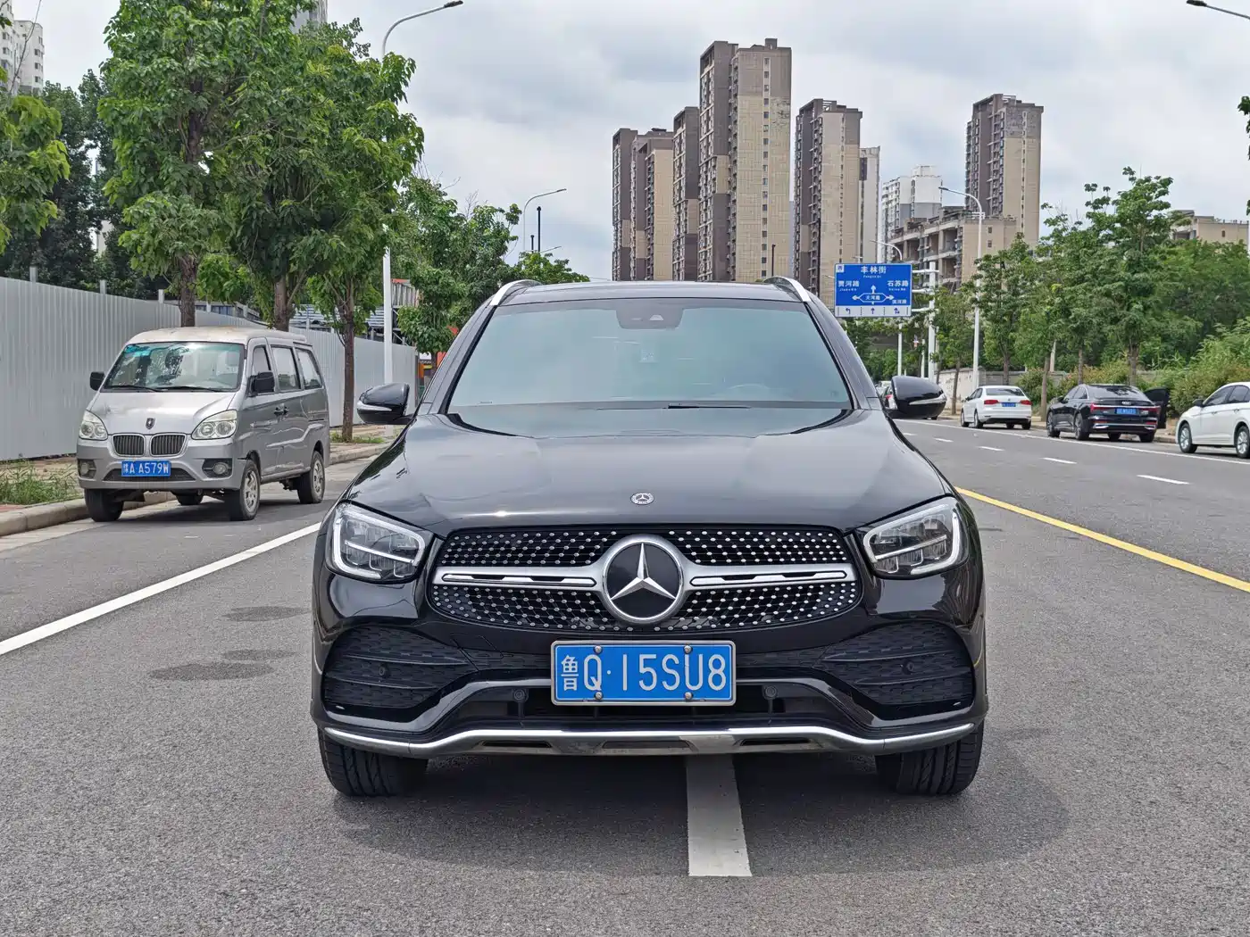 Mercedes-Benz GLC 2020 GLC 300 L 4MATIC Dynamic фото 2