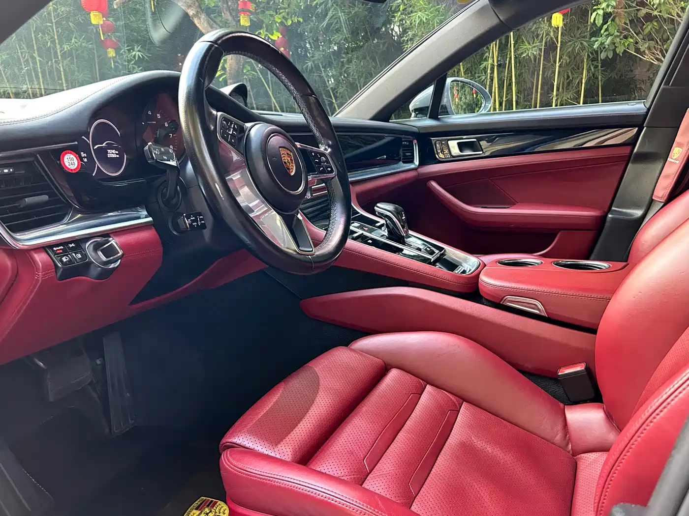 Фото 4 - Porsche Panamera