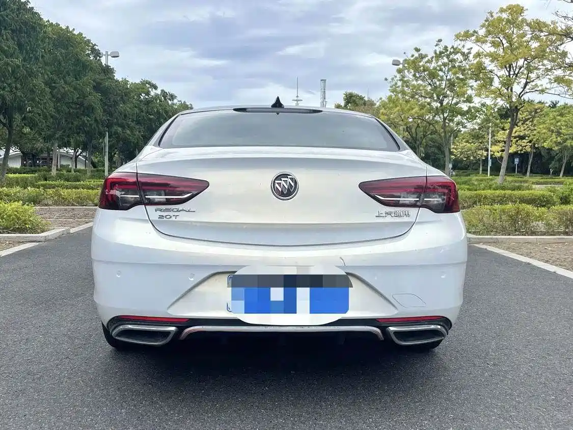 Фото 5 - Buick Regal